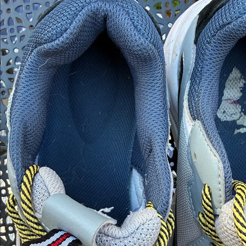 Fila Black and Gray Sneakers with Yellow Accents - Picture 3 of 11